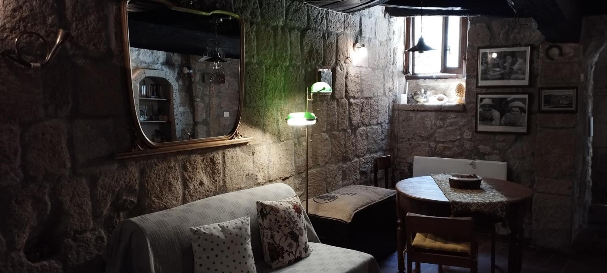 La Chascona Di Farnese Casa Di Tufo Nel Borgo Lejlighed Eksteriør billede